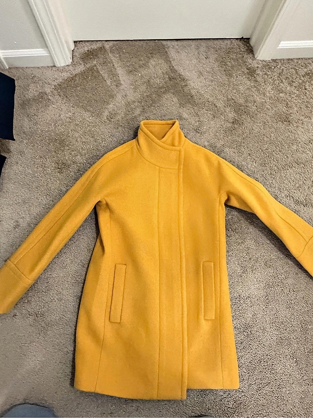 J.Crew Yellow Coat Size 0P Like New